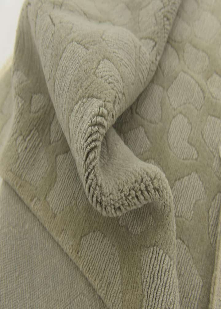 5' 8 x 7' 9 Hand Knotted Nepal Wool Rug