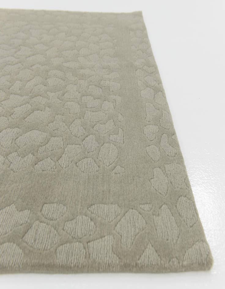 Detail image of 4' 8 x 6' 6  Hand Knotted Nepal Wool Rug