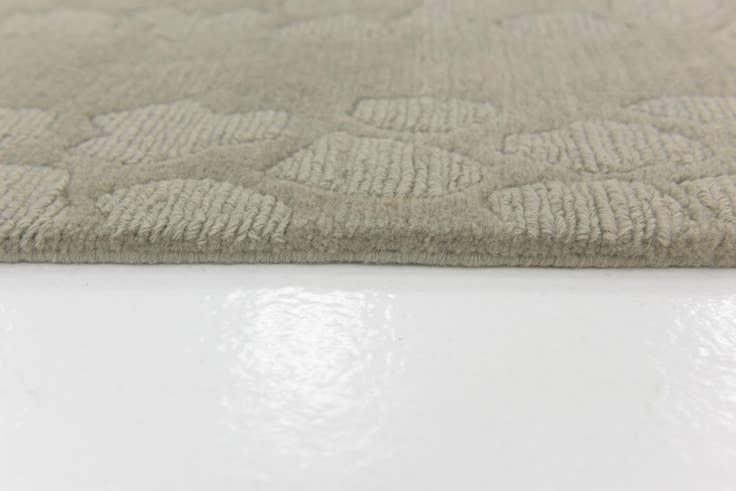 Detail image of 4' 8 x 6' 6 Hand Knotted Nepal Wool Rug