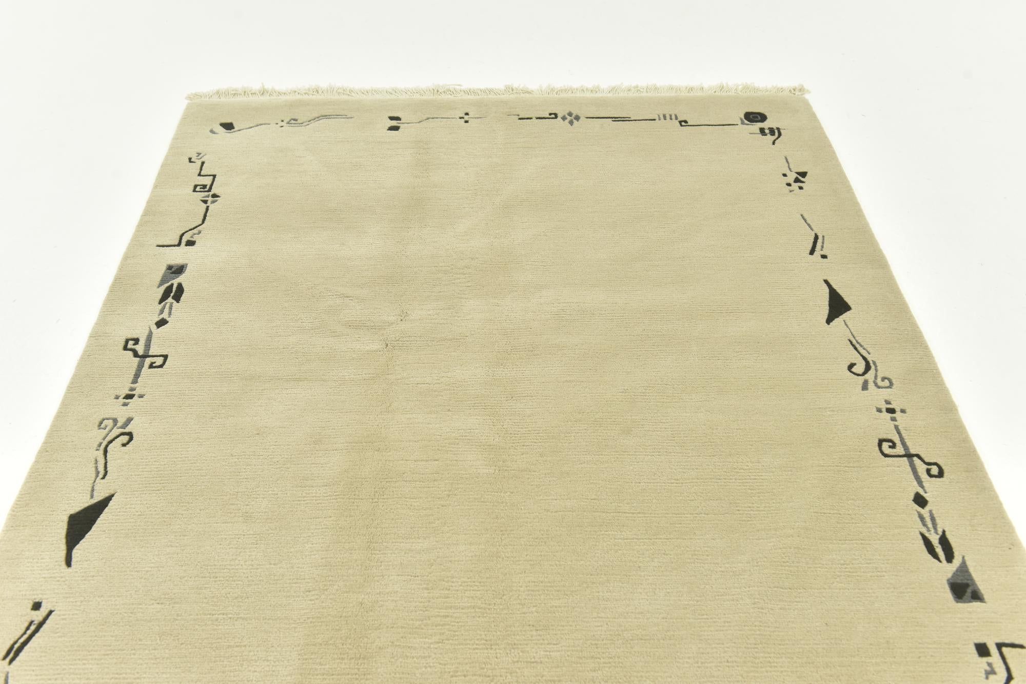 4' 8 x 6' 10 Hand Knotted Nepal Wool Rug