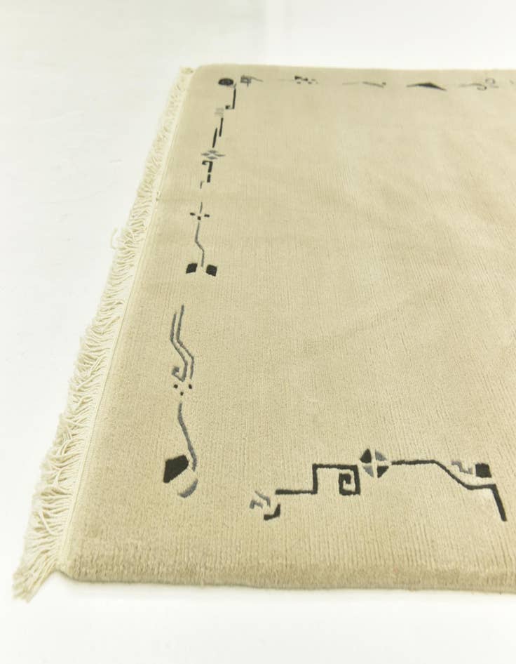 Detail image of 4' 8 x 6' 10 Hand Knotted Nepal Wool Rug