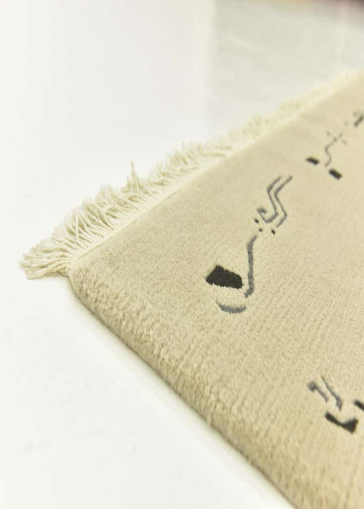 4' 8 x 6' 10 Hand Knotted Nepal Wool Rug