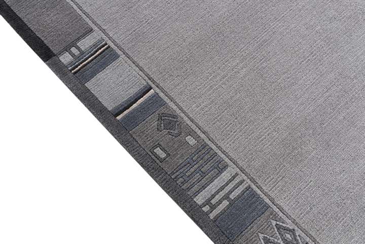4' 8 x 6' 6 Hand Knotted Nepal Wool Rug