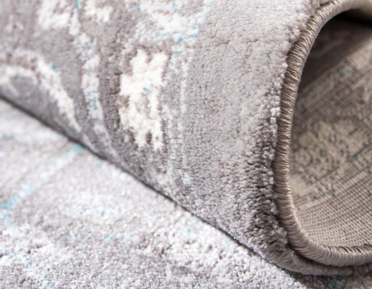 Detail image of 8' x 10' New Vintage Rug