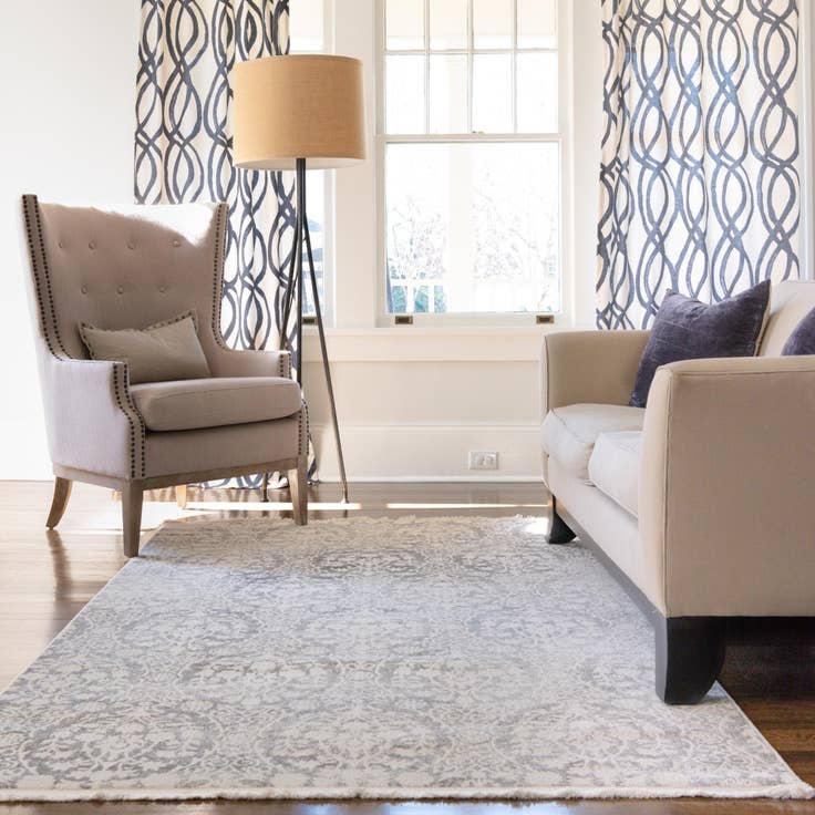 Detail image of 5' x 8' New Vintage Rug