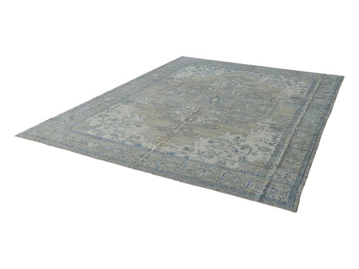 Detail image of 9' 1 x 11' 10 Hand Knotted Oushak Wool Rug