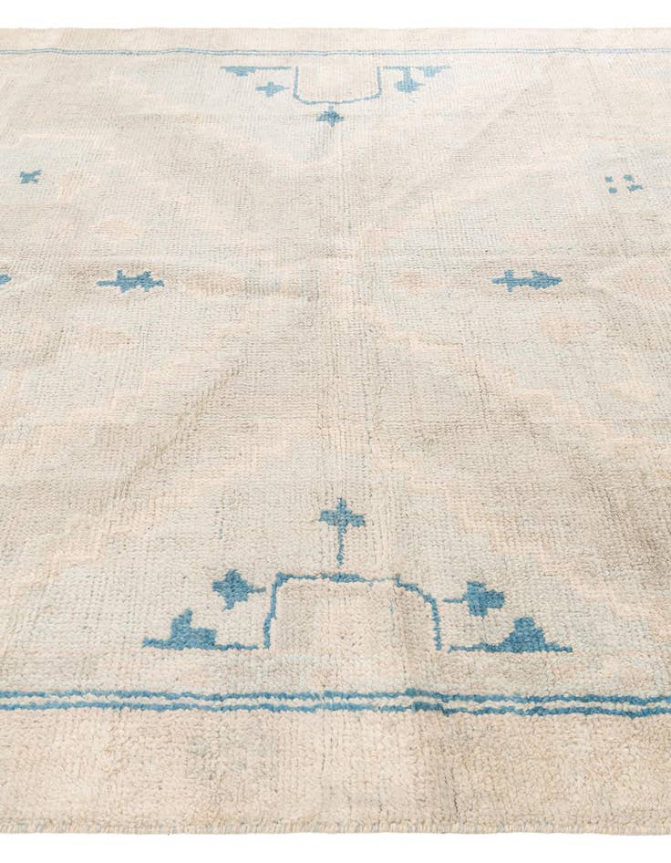 Detail image of 7' 9 x 10' 3 Hand Knotted Oushak Wool Rug