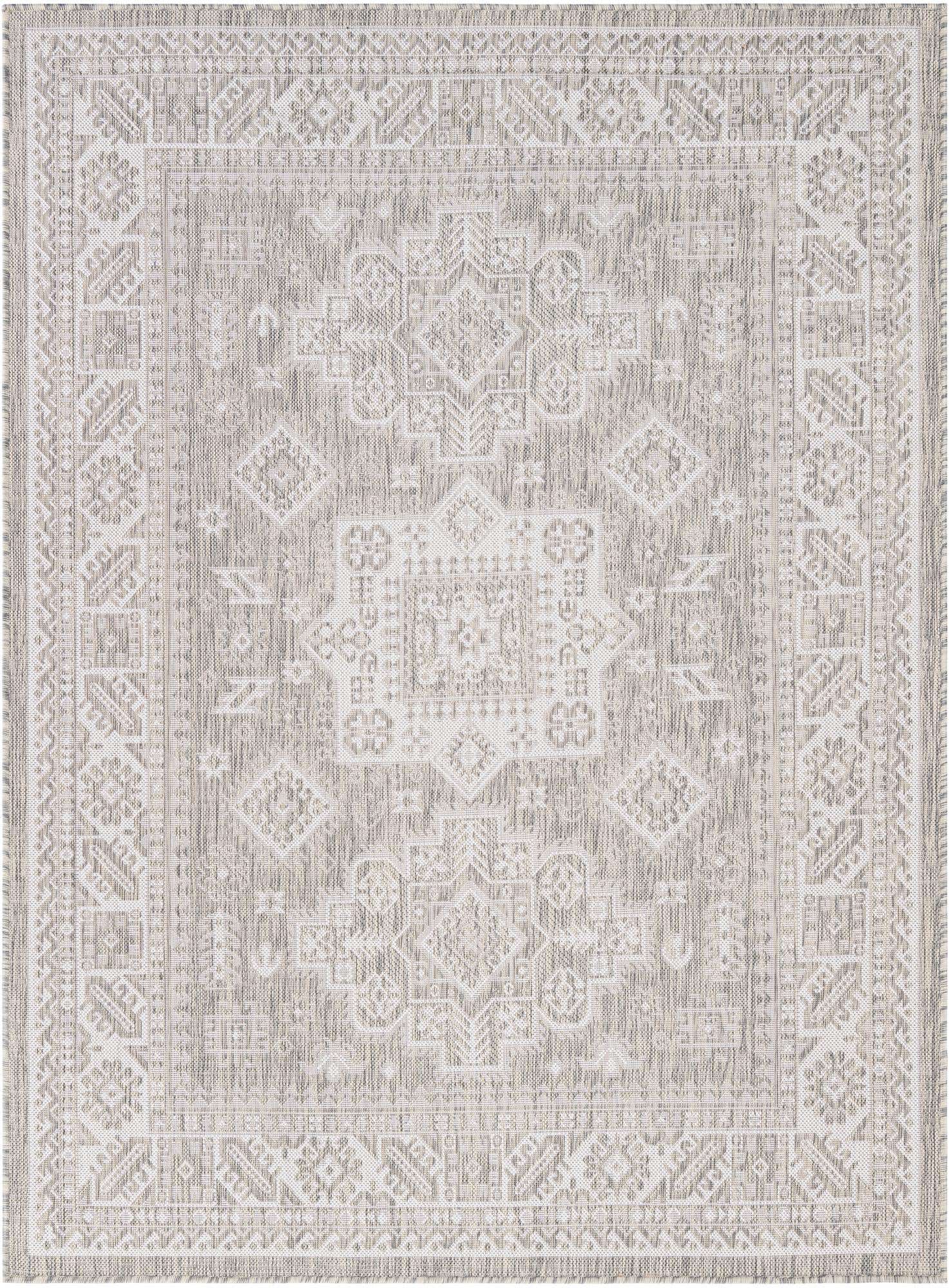5' 3 x 7' Easy-Clean Aztec Indoor / Outdoor Rug