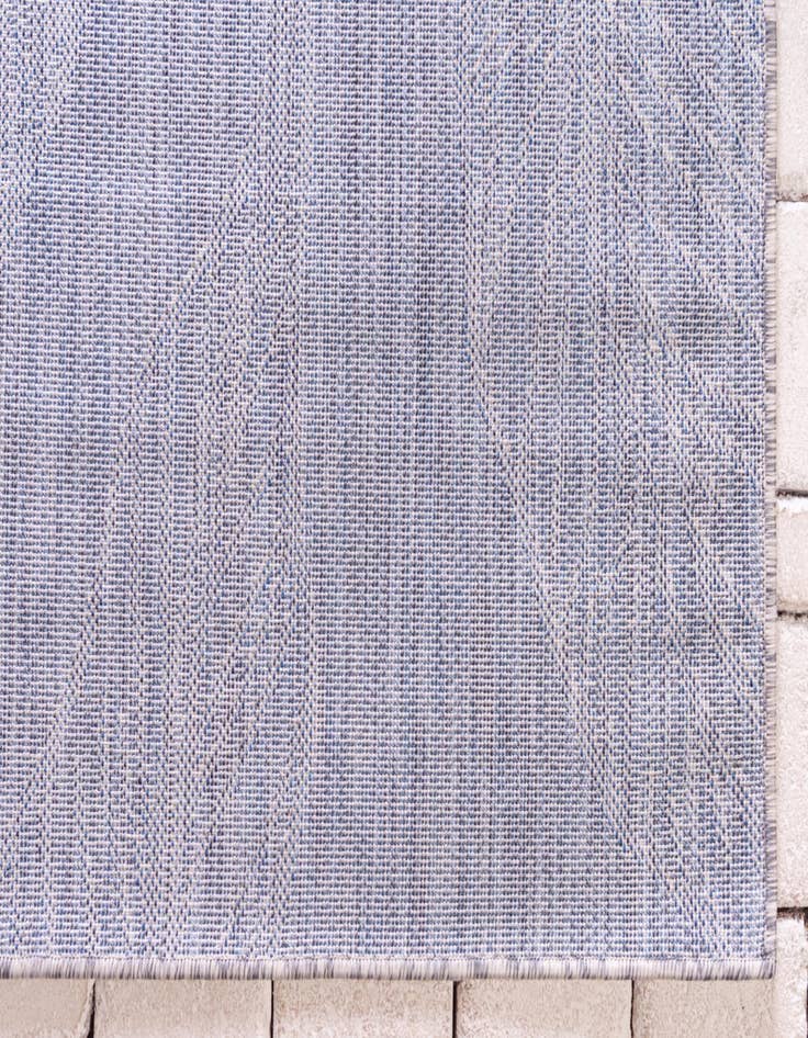 Detail image of 6' x 9'  Washable Botanical Indoor / Outdoor Rug