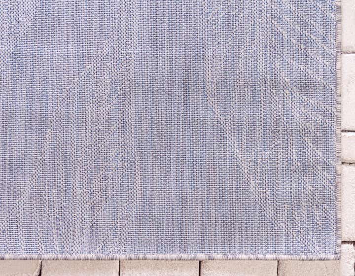 6' x 9' Easy-Clean Botanical Indoor / Outdoor Rug