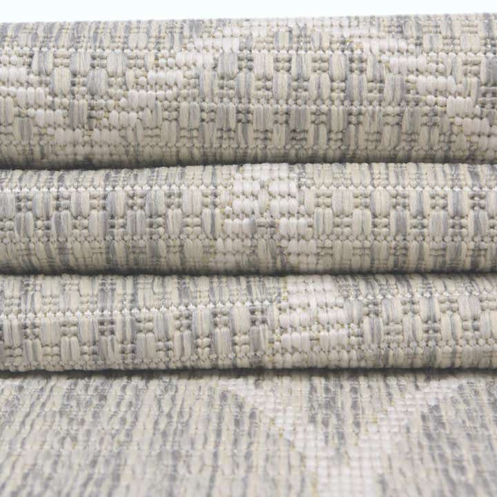 4' x 6' Easy-Clean Lattice Indoor / Outdoor Rug