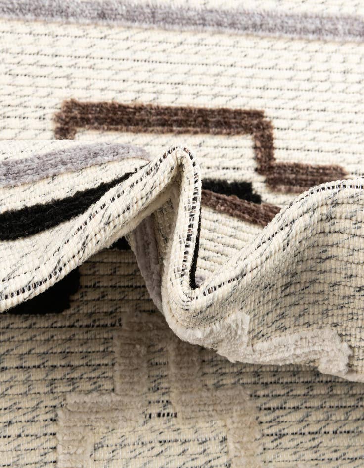 Detail image of 5' x 7' 7 Washable Indoor / Outdoor Rug