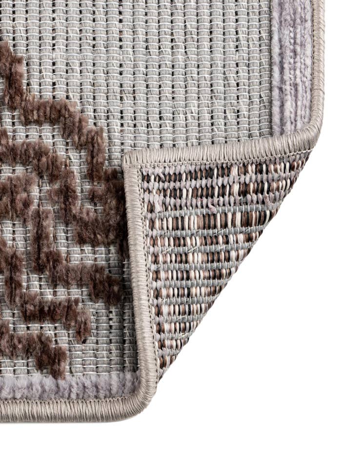 Detail image of 5' x 7' 7  Washable  Indoor / Outdoor Rug