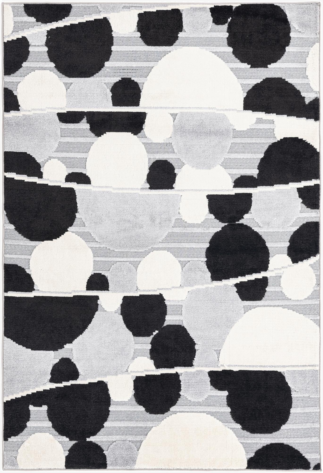 5' 3 x 7' 7  Washable  Indoor / Outdoor Rug