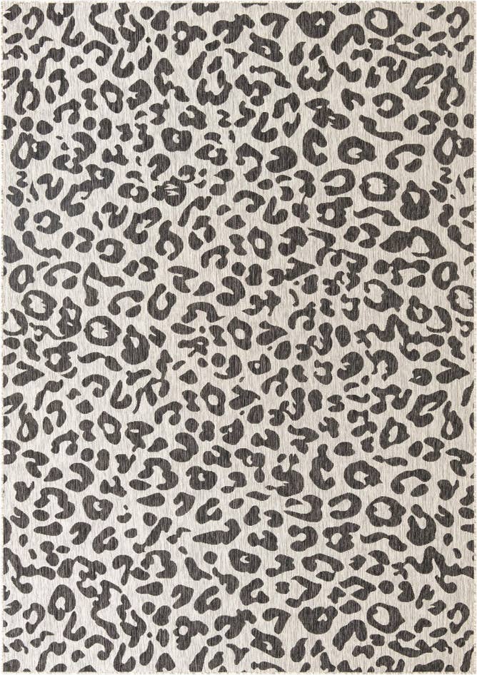 Detail image of 7' 10 x 11' Easy-Clean Safari Indoor / Outdoor Rug