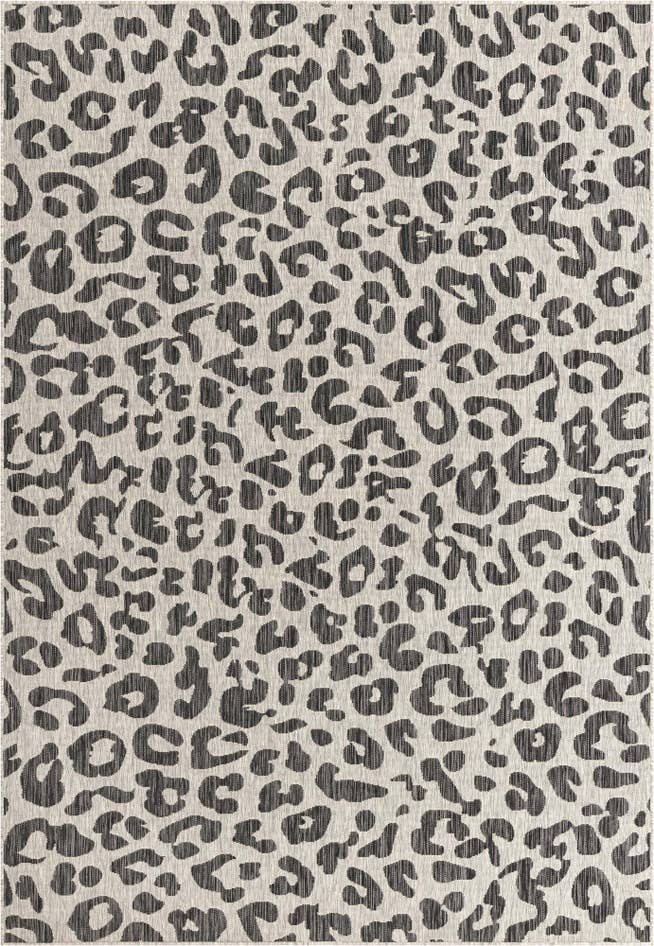 Detail image of 7' x 10' Easy-Clean Safari Indoor / Outdoor Rug