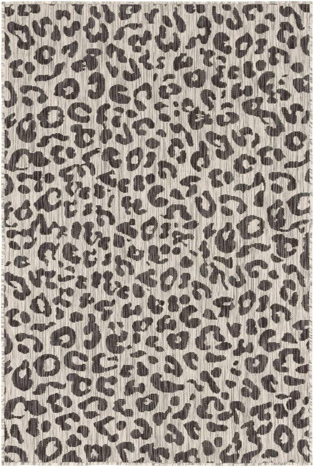 Detail image of 4' x 6' Easy-Clean Safari Indoor / Outdoor Rug