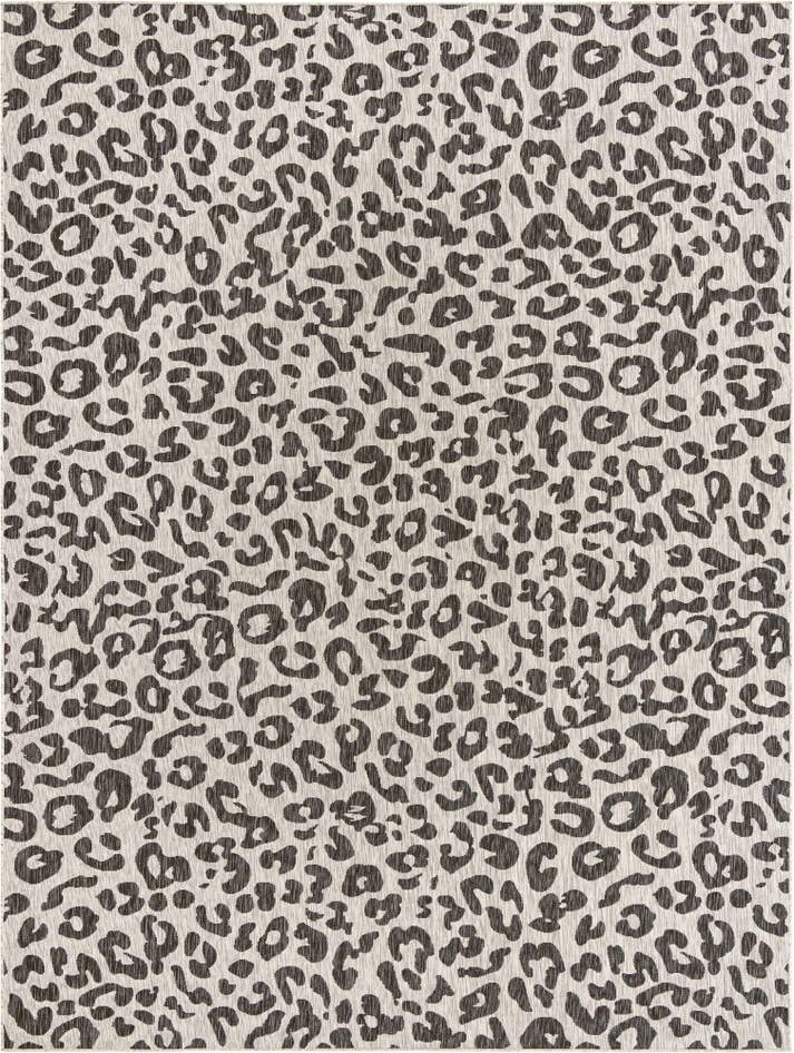 Detail image of 10' x 13' Easy-Clean Safari Indoor / Outdoor Rug