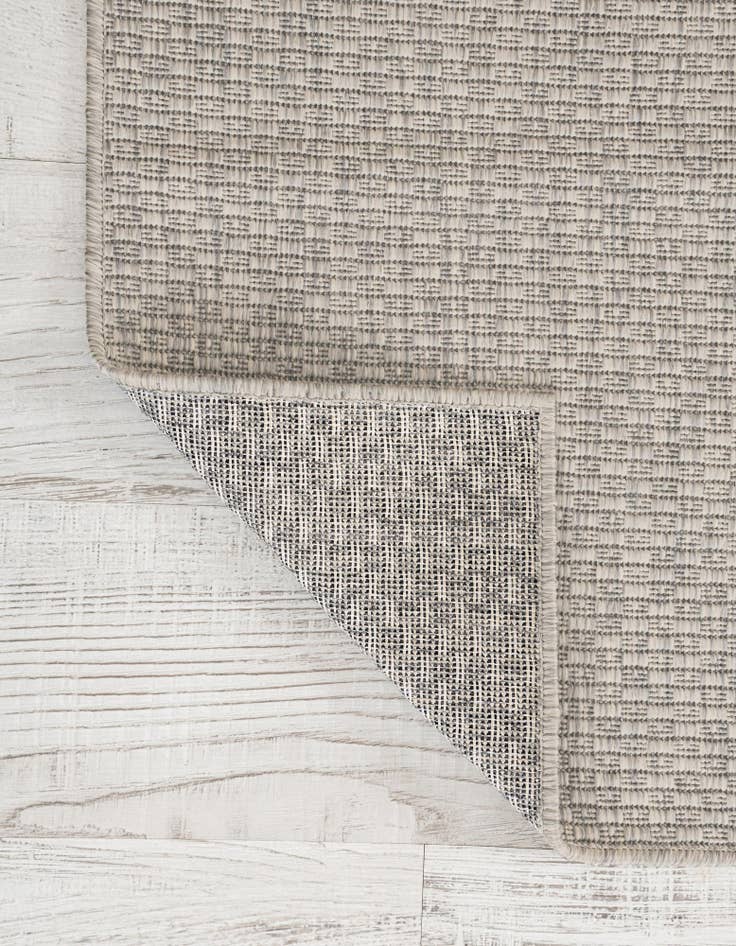 Detail image of 9' x 12'  Washable Solid Indoor / Outdoor Rug