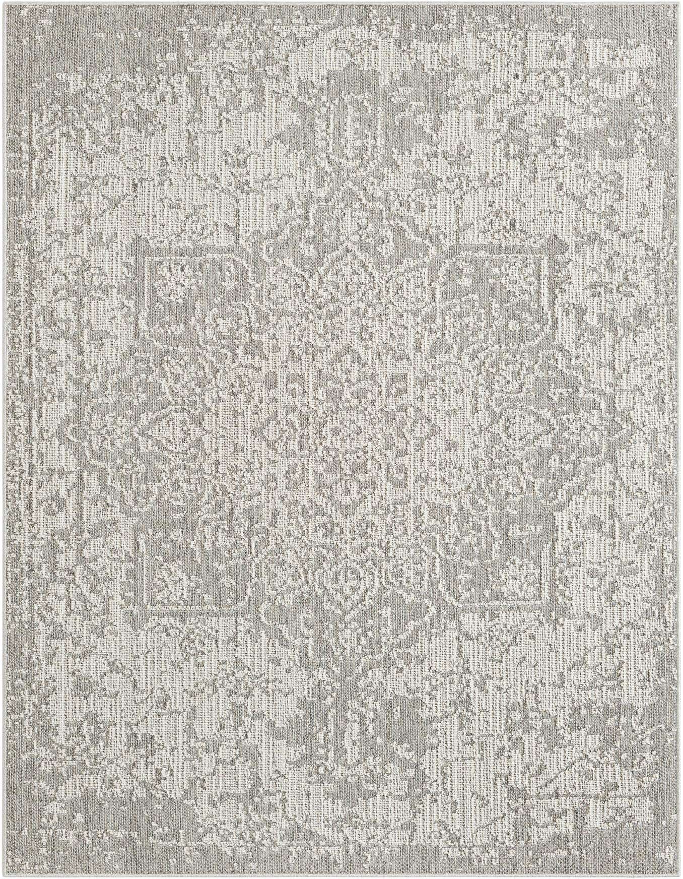 6' 1 x 9' Easy-Clean Traditional Indoor / Outdoor Rug
