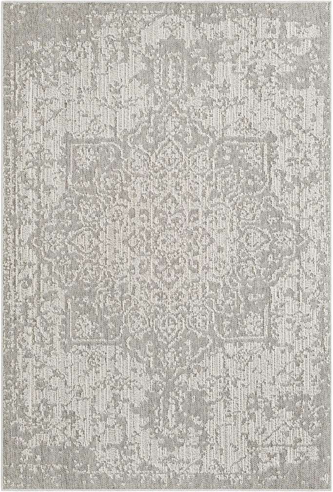 6' 1 x 9' Easy-Clean Traditional Indoor / Outdoor Rug