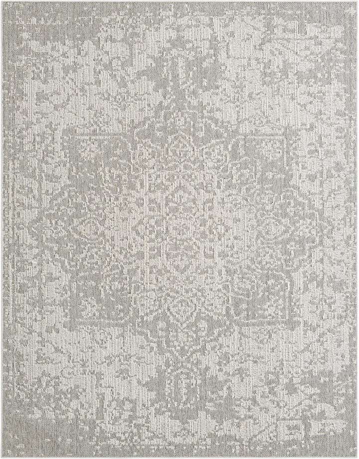 7' 10 x 10' Easy-Clean Traditional Indoor / Outdoor Rug