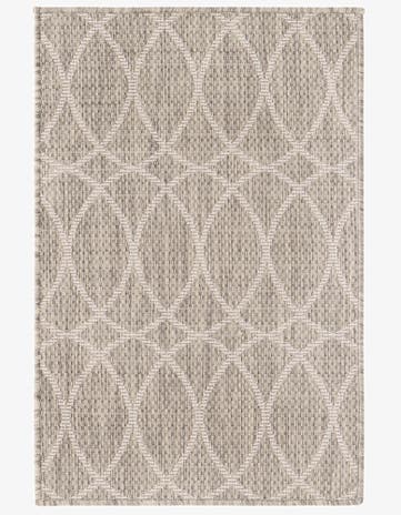 Light Gray Easy-Clean Trellis Indoor / Outdoor Rug