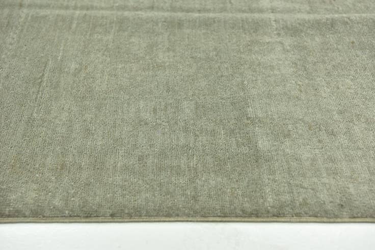 Detail image of 5' 6 x 7' 9 Hand Knotted Over-Dyed Ziegler Rug