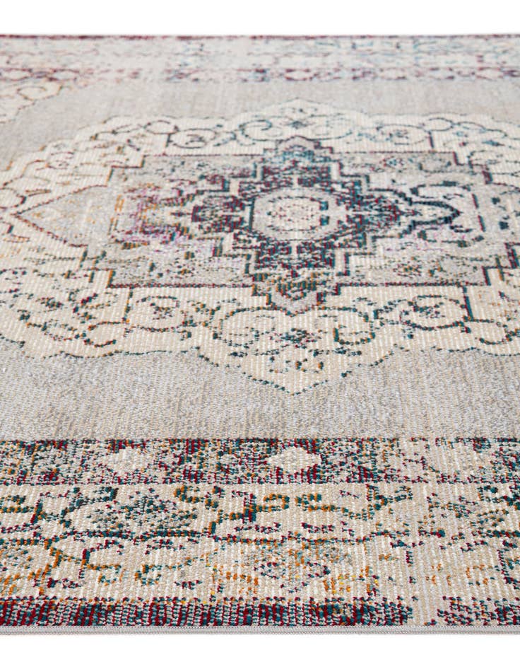 Detail image of 5' 4 x 7' 4 Palazzo Rug