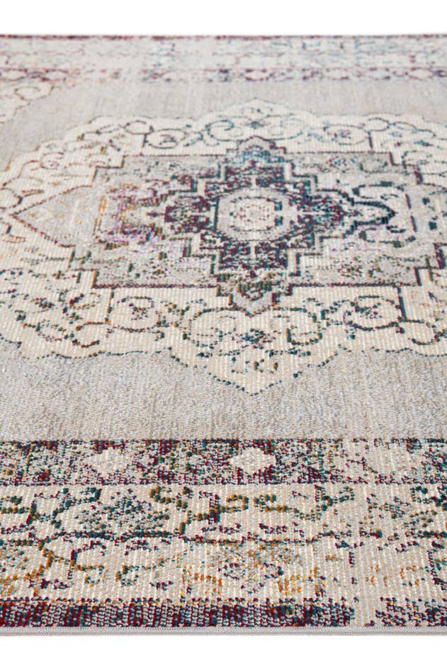 Detail image of 5' 4 x 7' 4 Palazzo Rug