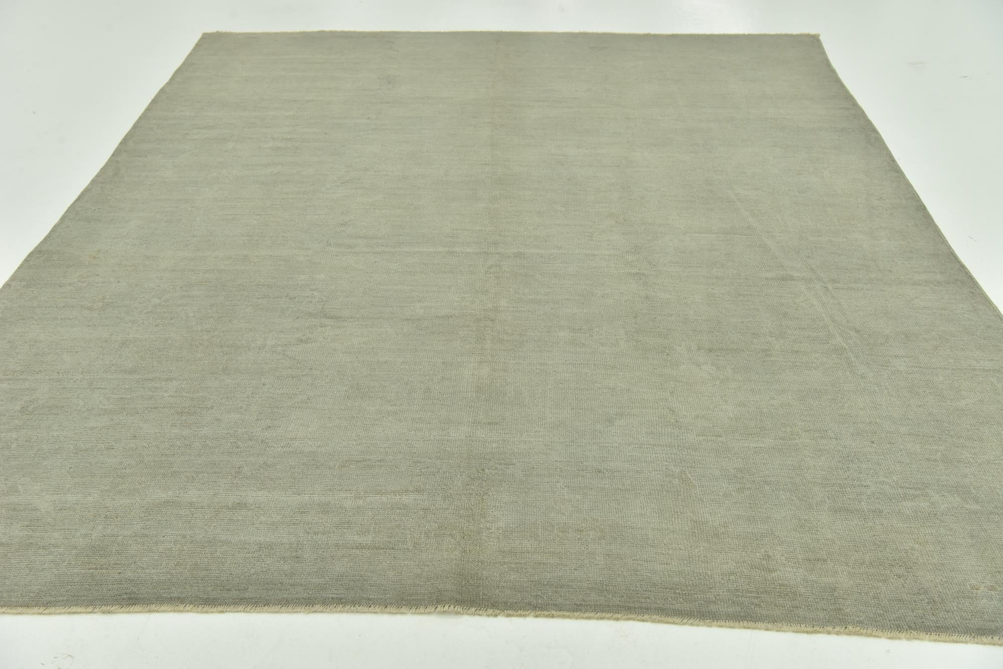 8' 1 x 9' 5 Hand Knotted Peshawar Ziegler Wool Rug