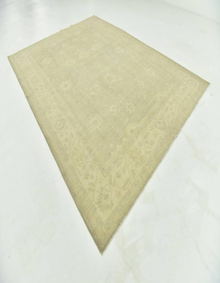 Detail image of 9' x 12' 3 Hand Knotted Peshawar Ziegler Rug