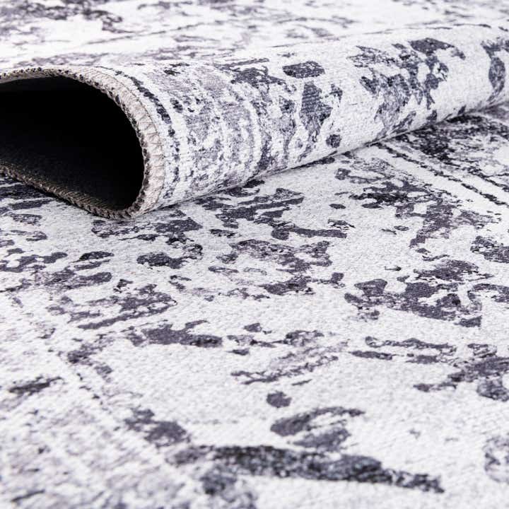 10' 6 x 14' Washable Renaissance Rug