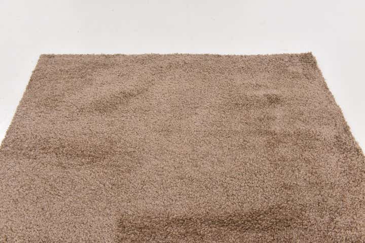 5' 3 x 7' 6 Solid Shag Rug