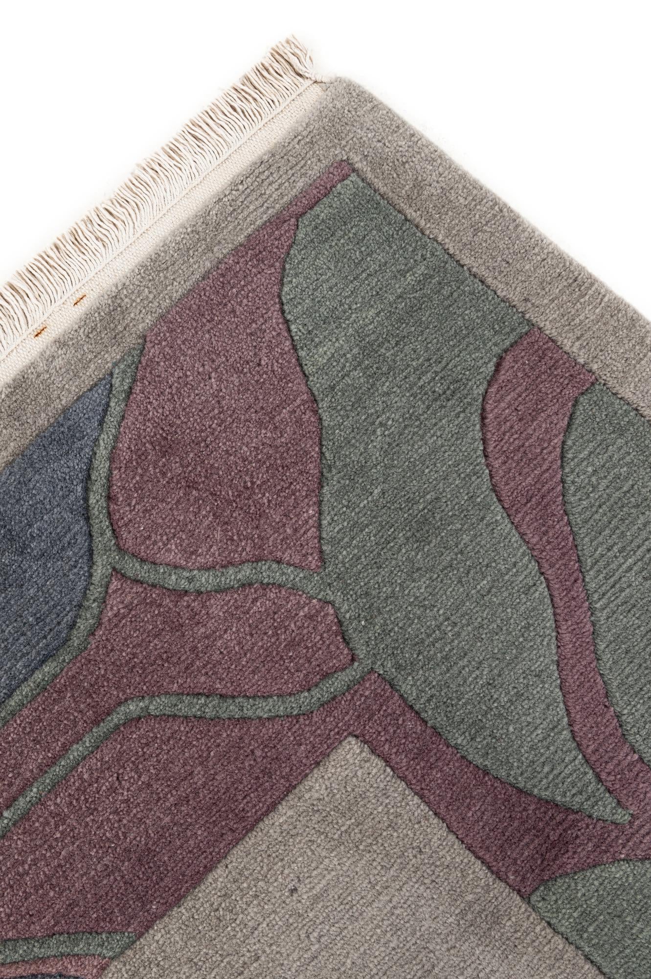 9' 11 x 13' Hand Knotted Tibet Wool Rug