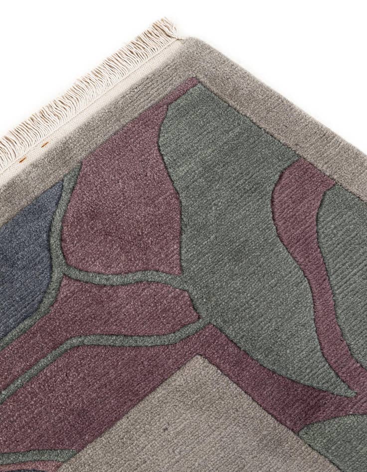 Detail image of 9' 11 x 13'  Hand Knotted Tibet Wool Rug