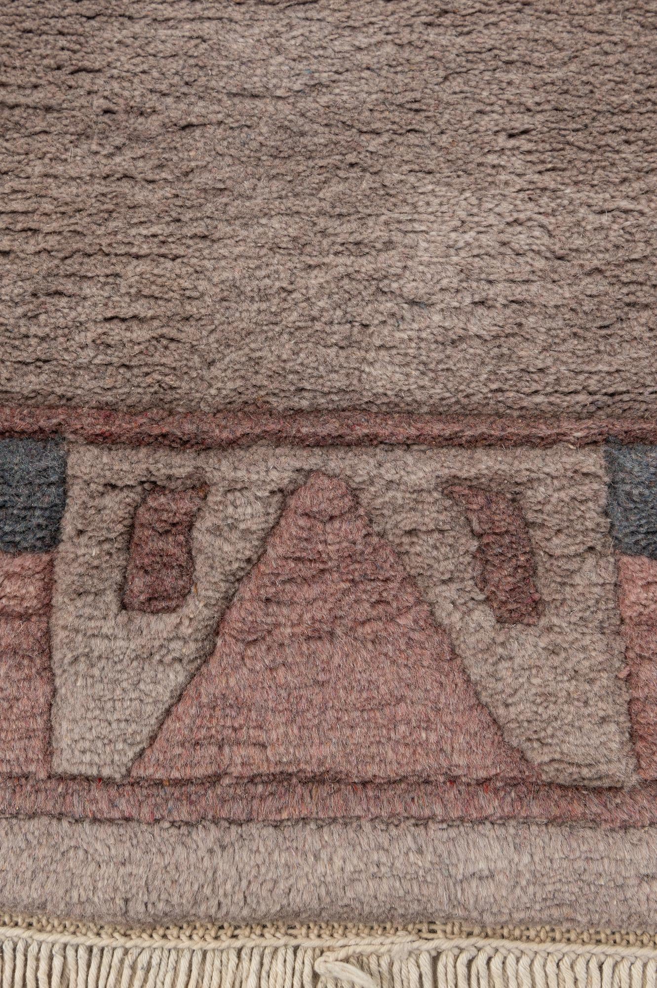 4' x 5' 10 Hand Knotted Tibet Wool Rug