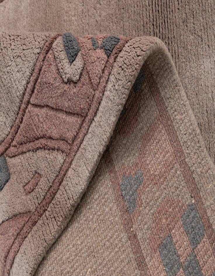 Detail image of 4' x 5' 10  Hand Knotted Tibet Wool Rug