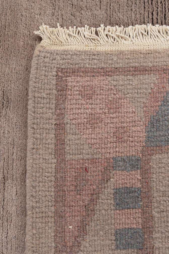 4' x 5' 10 Hand Knotted Tibet Wool Rug