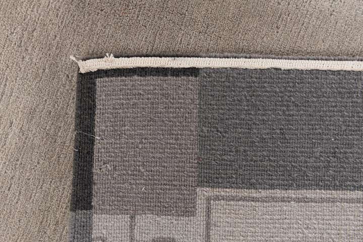 5' 8 x 7' 10 Hand Knotted Tibet Wool Rug