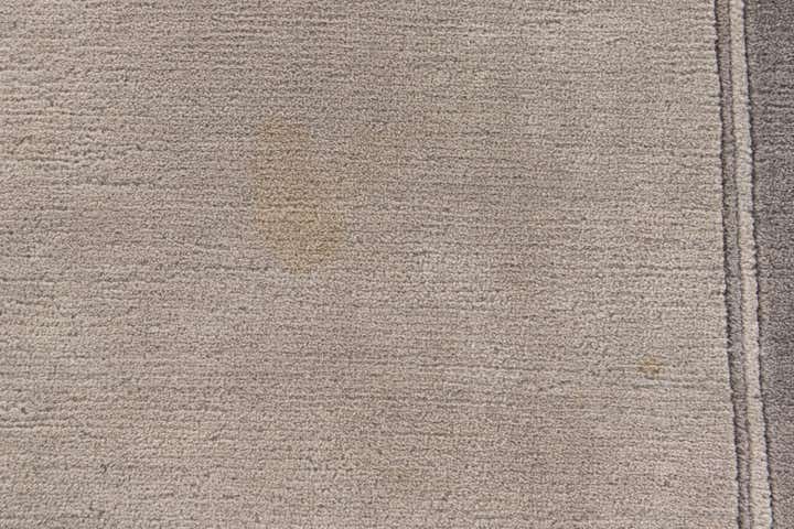 5' 8 x 7' 10 Hand Knotted Tibet Wool Rug