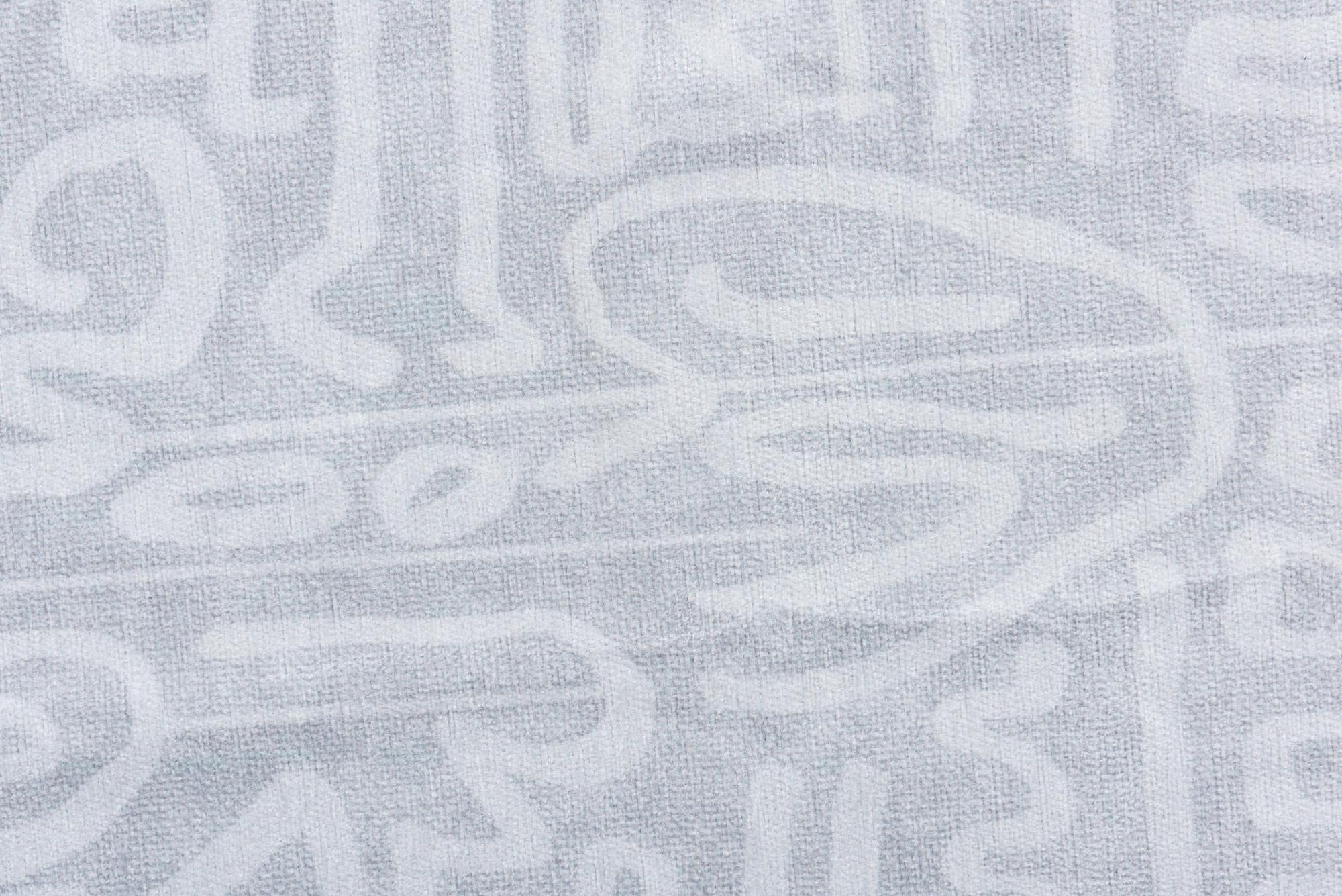 6' x 9' Washable Timeless Rug