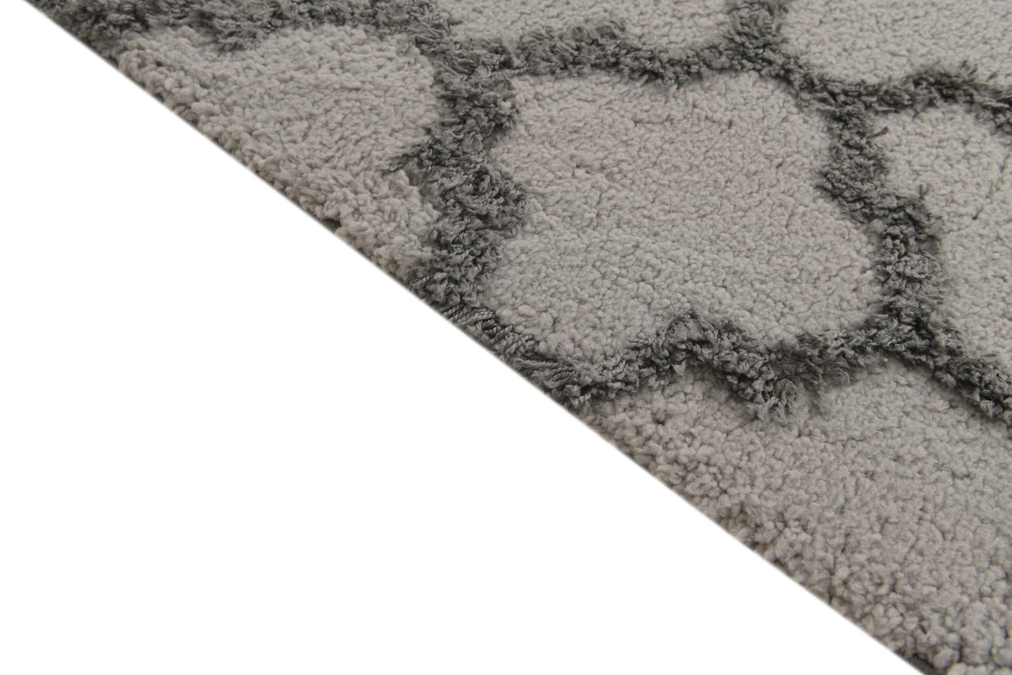 5' x 7' 10 Trellis Shag Rug