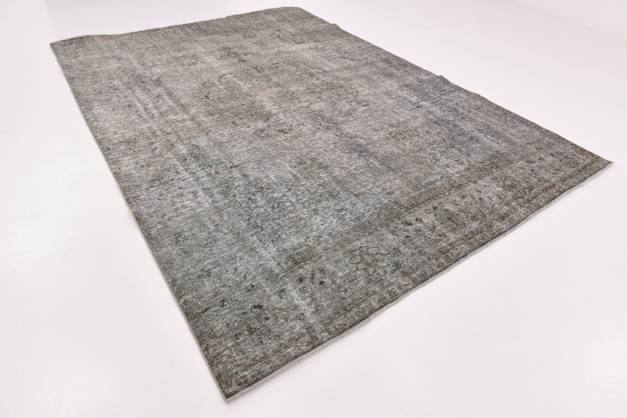 7' 10 x 11' Hand Knotted Ultra Vintage Persian Wool Rug