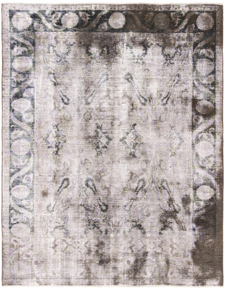 Detail image of 6' 2 x 7' 7 Vintage Royal Rug