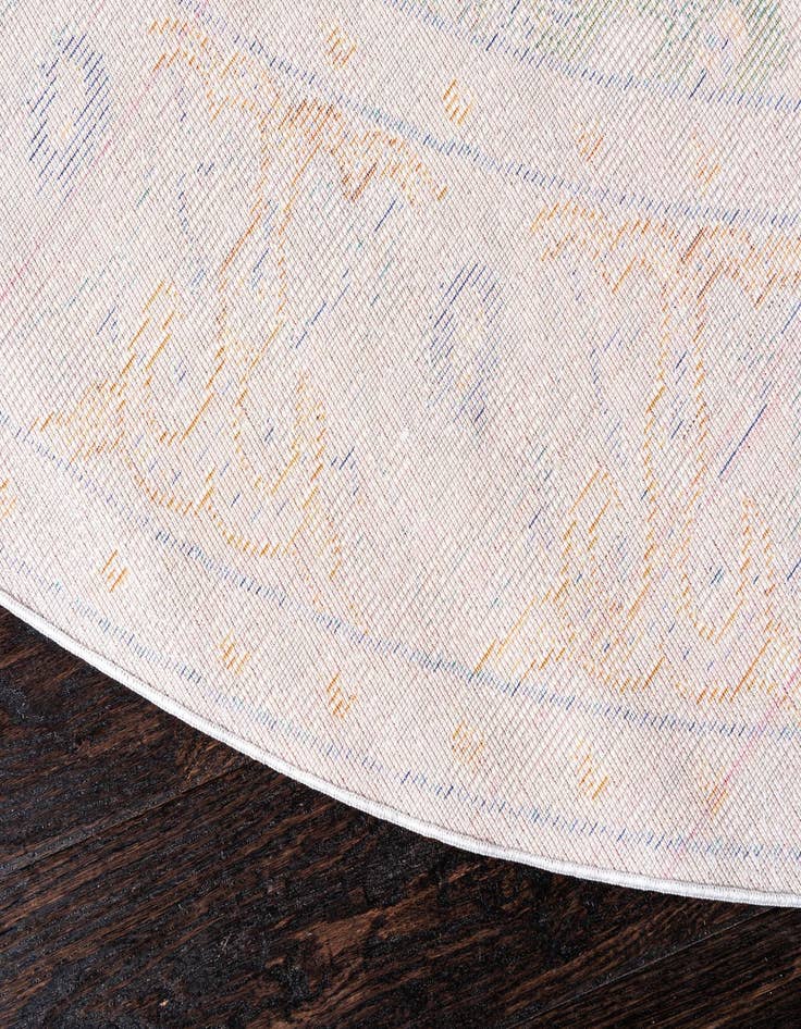 Detail image of 8' x 8' Alexis Round Rug
