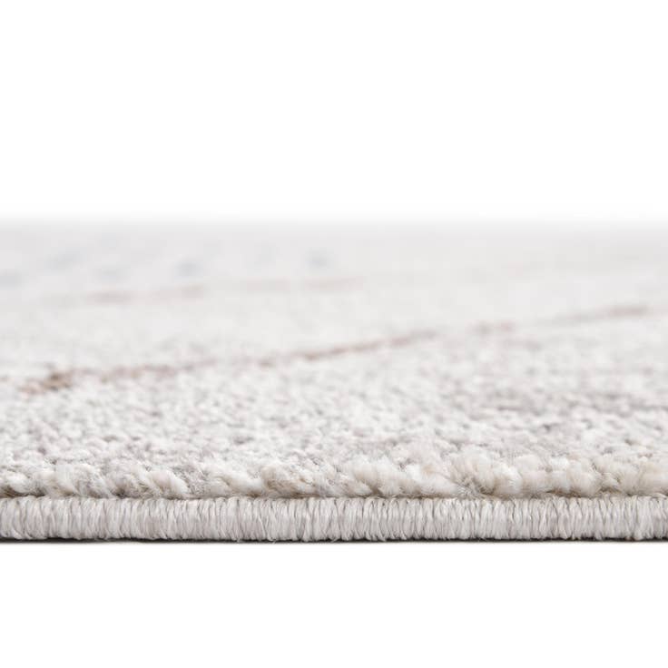 Detail image of 3' 3 x 3' 3 Aramis Round Rug