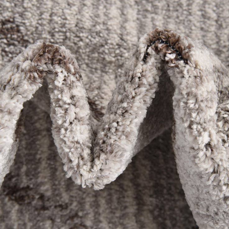 Detail image of 3' 3 x 3' 3 Aramis Round Rug