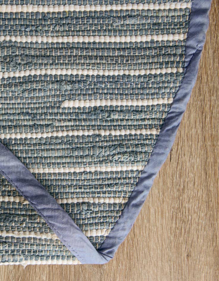 Detail image of 5' 3 x 5' 3 Chindi Cotton Round Rug