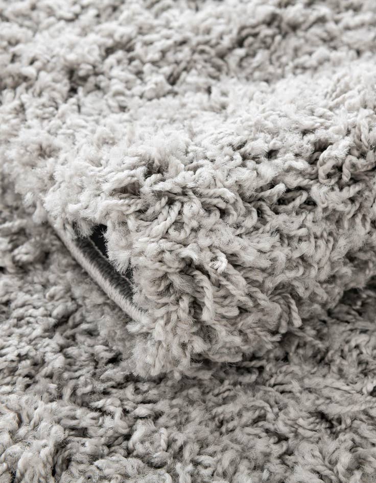 Detail image of 5' x 5' Everyday Shag Round Rug